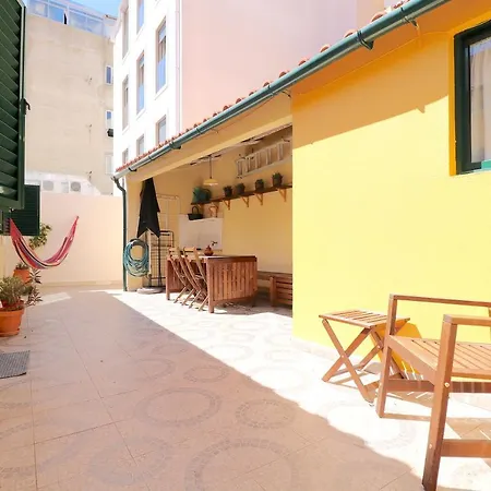 Appartamento Sunny Patio For 3